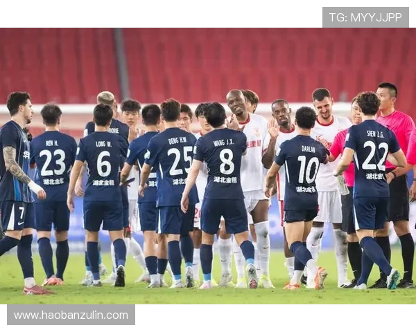 赛后分析：北京足球队与武汉足球队的战术对决与表现评估